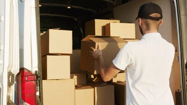 نقل العفش داخل الرياض نقل اثاث داخل الرياض